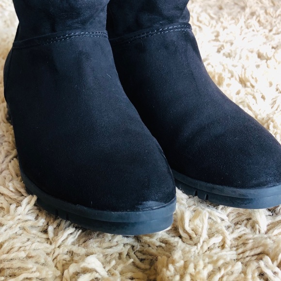 Basic Editions Ankle Boots - Picture 8 of 8